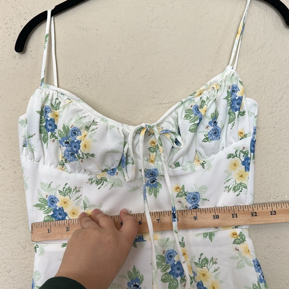 HOUSE OF CB 'Carina' White Floral Bustier Midi Dress NWOT Size XS - Picture 8 of 12